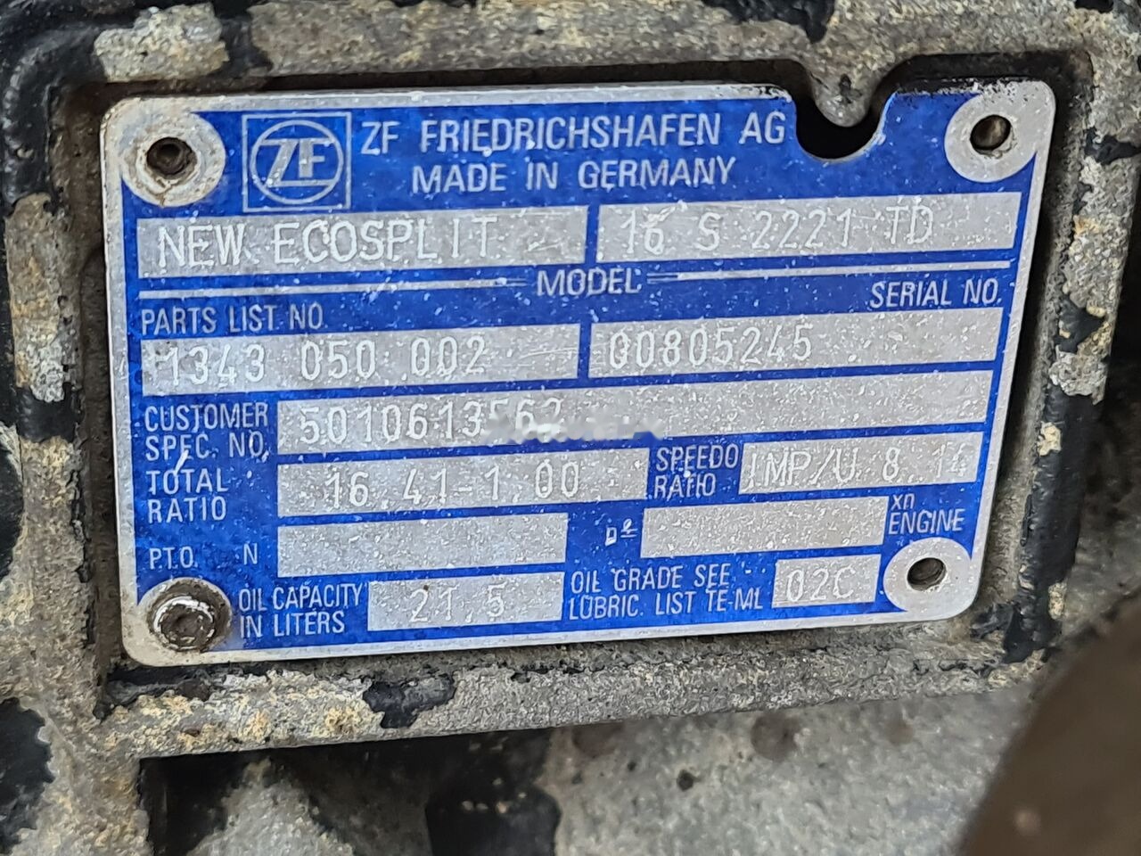 Renault MAGNUM PREMIUM DXI Renault 16S2221TD 16 S 2221 TD 1343050002 5010613562 16.41-1.00 INTARDER ECOSPLIT IT 6085005044 1616902 - Gearbox for Truck: picture 4 Renault MAGNUM PREMIUM DXI Renault 16S2221TD 16 S 2221 TD 1343050002 5010613562 16.41-1.00 INTARDER ECOSPLIT IT 6085005044 1616902 - Gearbox for Truck: picture 4