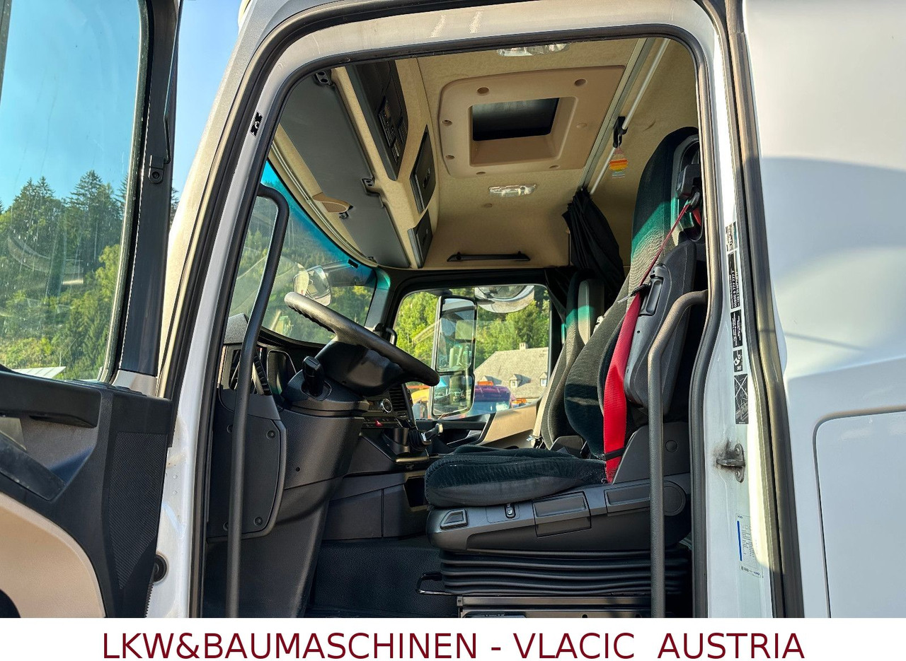 Mercedes-Benz Actros 1840 ADR ( 17 Stk. auf Lager 2017 jahr) - Tractor unit: picture 3 Mercedes-Benz Actros 1840 ADR ( 17 Stk. auf Lager 2017 jahr) - Tractor unit: picture 3