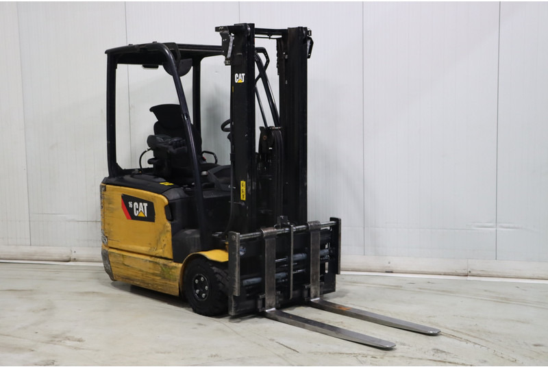 Caterpillar EP16ANT - Electric forklift: picture 1 Caterpillar EP16ANT - Electric forklift: picture 1