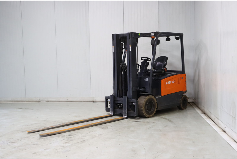 Doosan B25X-7 - Electric forklift: picture 5 Doosan B25X-7 - Electric forklift: picture 5