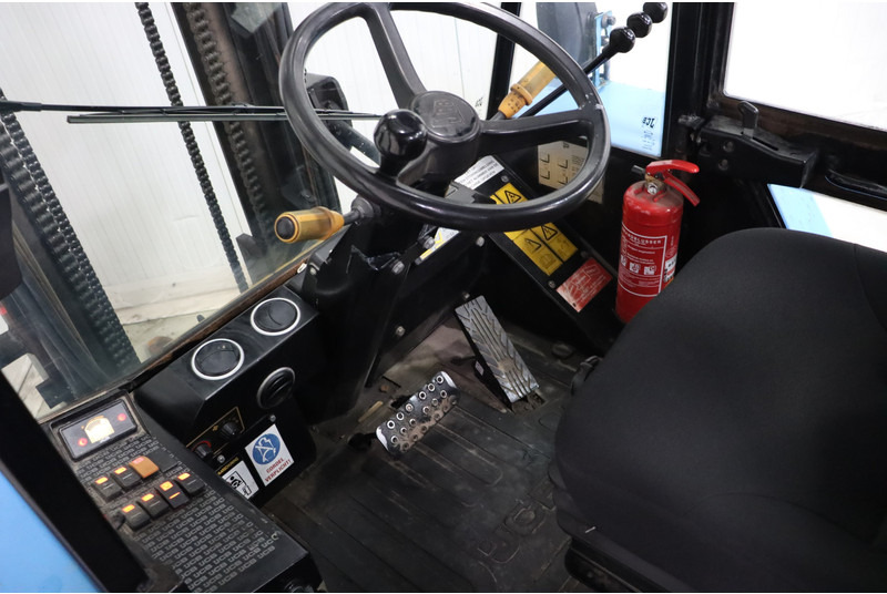 JCB 930-4 - Diesel forklift: picture 2 JCB 930-4 - Diesel forklift: picture 2