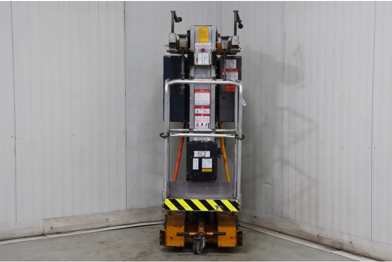 JLG P30-AC - Scissor lift: picture 3 JLG P30-AC - Scissor lift: picture 3