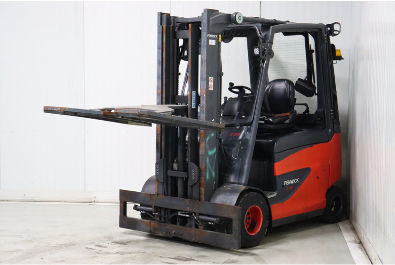 Linde E35HL-01 - Electric forklift: picture 4 Linde E35HL-01 - Electric forklift: picture 4