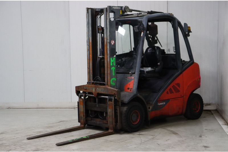Linde H25D - Diesel forklift: picture 4 Linde H25D - Diesel forklift: picture 4