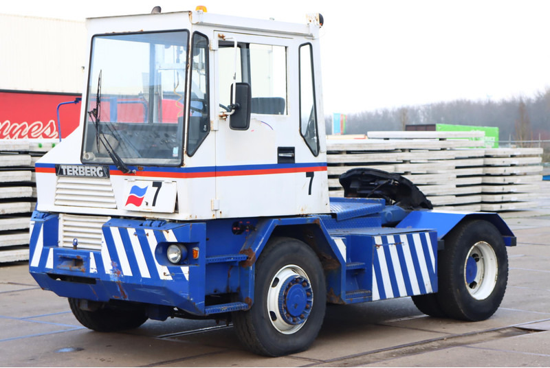 Terberg TRT89 - Terminal tractor: picture 3 Terberg TRT89 - Terminal tractor: picture 3
