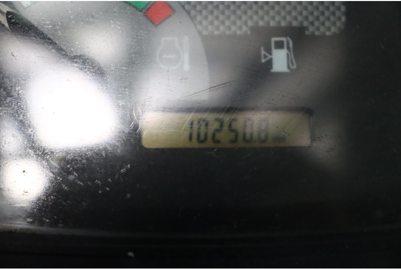 LPG forklift Yale GLP55MJ: picture 8