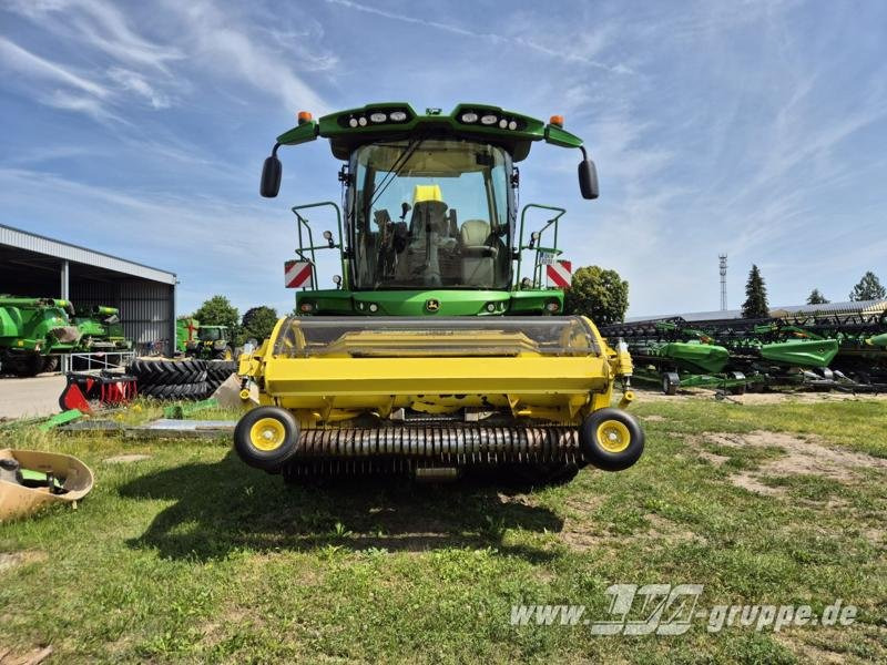 John Deere 8600i - Forage harvester: picture 2 John Deere 8600i - Forage harvester: picture 2