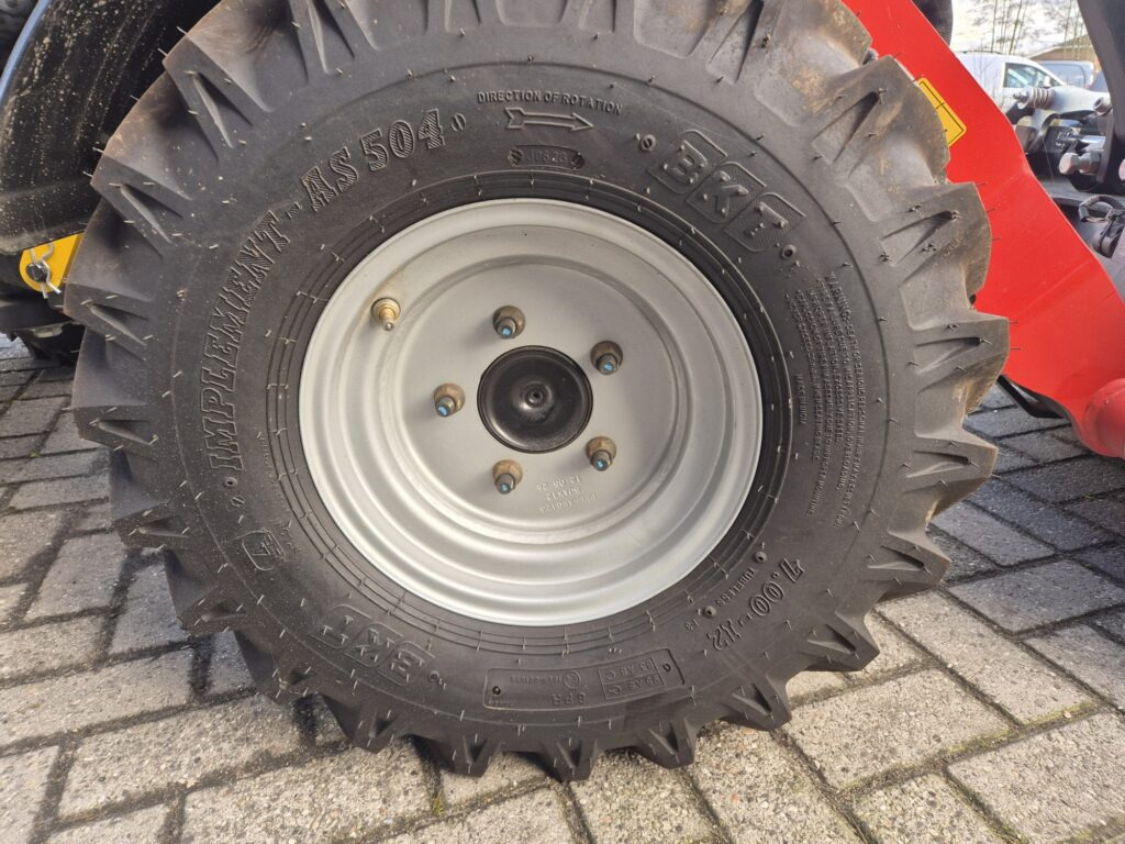 Compact loader MANITOU MLA 2-25H miniloader: picture 7 Compact loader MANITOU MLA 2-25H miniloader: picture 7