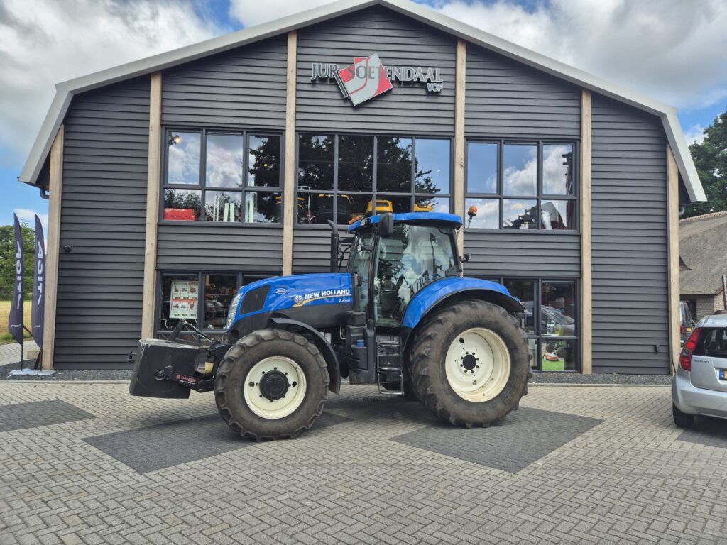 NEW HOLLAND T 7.170 - Farm tractor: picture 1 NEW HOLLAND T 7.170 - Farm tractor: picture 1
