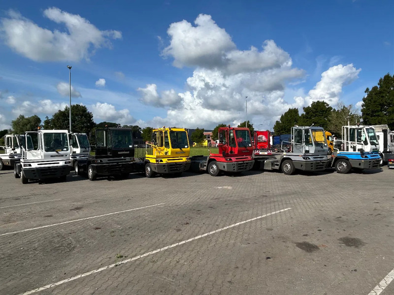 Terberg YT 182 10 x ON STOCK | 2006 | 2008 | 2011 | 2013 | 2019 | 2020 | - Terminal tractor: picture 2 Terberg YT 182 10 x ON STOCK | 2006 | 2008 | 2011 | 2013 | 2019 | 2020 | - Terminal tractor: picture 2