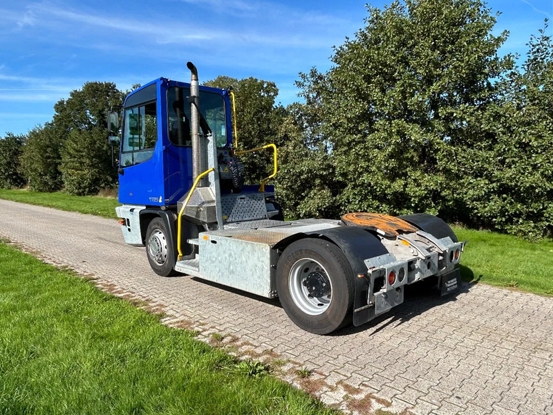 Terberg YT 223 | LOW HOURS - * 9211 *| GALVANISH CHASSIS | NEW MODEL - Terminal tractor: picture 5 Terberg YT 223 | LOW HOURS - * 9211 *| GALVANISH CHASSIS | NEW MODEL - Terminal tractor: picture 5