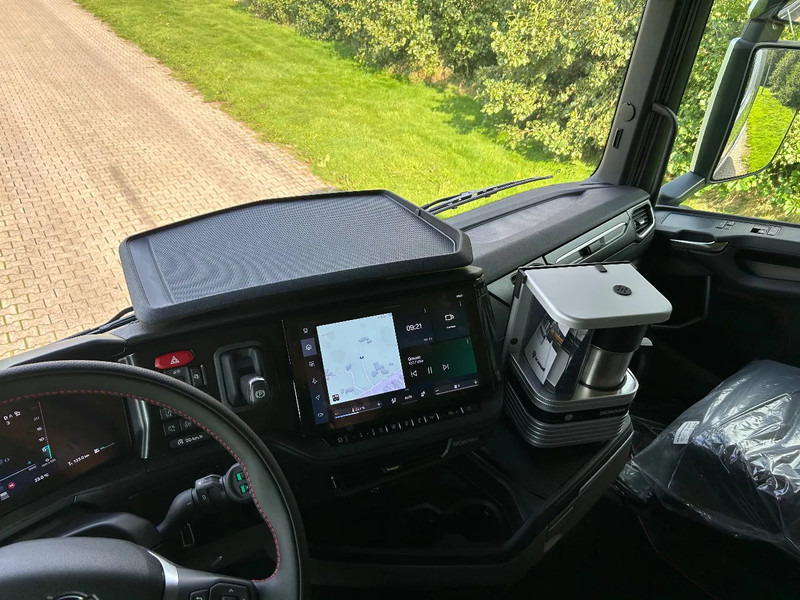 Leasing of Scania 660S V8 NGS | 4x2 NB | 4 BALON SUSPENSION | RETARDER | FULL-AIR | PTO PREP. | PARK-COOLER | Scania 660S V8 NGS | 4x2 NB | 4 BALON SUSPENSION | RETARDER | FULL-AIR | PTO PREP. | PARK-COOLER |: picture 8