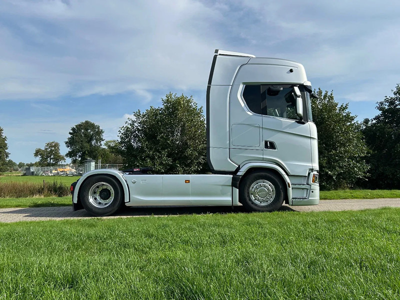Leasing of Scania 660S V8 NGS | 4x2 NB | 4 BALON SUSPENSION | RETARDER | FULL-AIR | PTO PREP. | PARK-COOLER | Scania 660S V8 NGS | 4x2 NB | 4 BALON SUSPENSION | RETARDER | FULL-AIR | PTO PREP. | PARK-COOLER |: picture 6