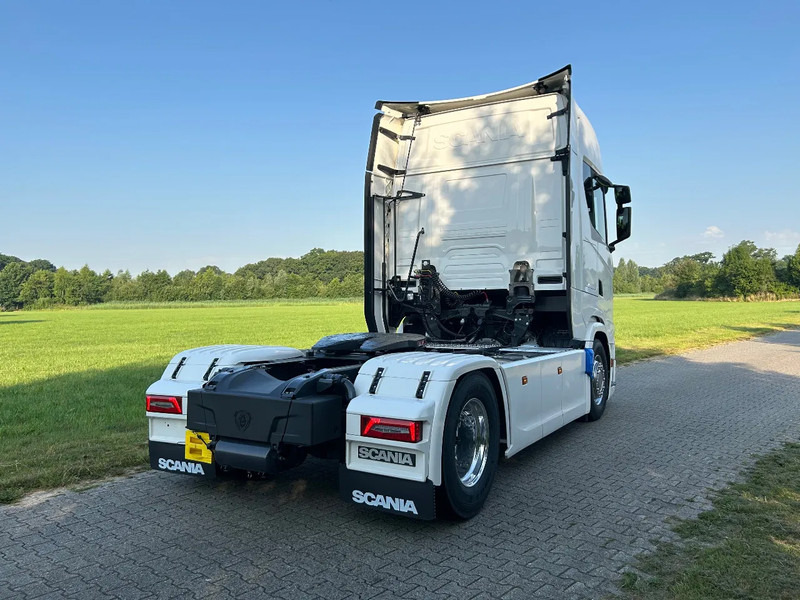Scania S500 NGS | 4x2 NB | 4 BALOON SUSP. | PARK-COOLER | RETARDER | FULL-AIR | PTO PREP. | ACC | - Tractor unit: picture 4 Scania S500 NGS | 4x2 NB | 4 BALOON SUSP. | PARK-COOLER | RETARDER | FULL-AIR | PTO PREP. | ACC | - Tractor unit: picture 4