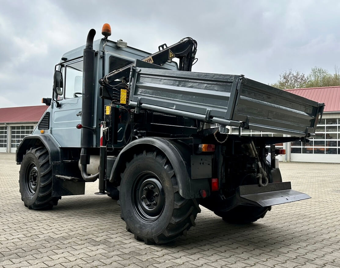 Unimog 130 - U130 418 74426 mit Kran und Winde Mer - Tipper: picture 5 Unimog 130 - U130 418 74426 mit Kran und Winde Mer - Tipper: picture 5