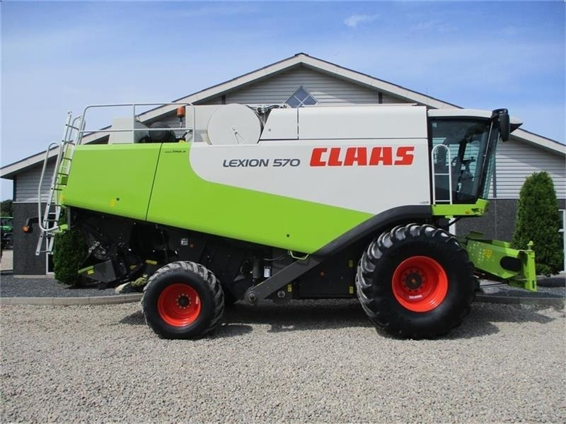 Claas LEXION 570 Klargjort maskine med kun 2066timer og - Combine harvester: picture 2 Claas LEXION 570 Klargjort maskine med kun 2066timer og - Combine harvester: picture 2