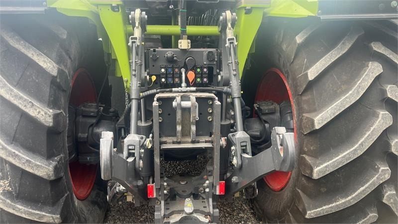 Claas XERION 5000 Trac. Med GPS anlæg. Ultimativ trækker - Farm tractor: picture 4 Claas XERION 5000 Trac. Med GPS anlæg. Ultimativ trækker - Farm tractor: picture 4