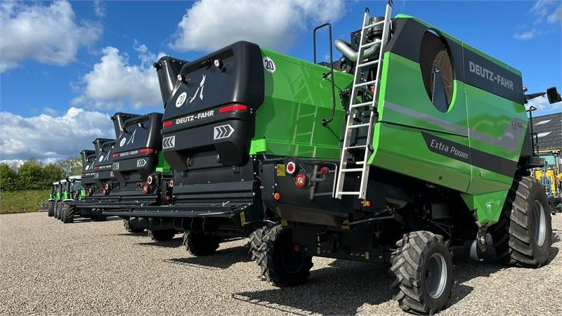 Deutz-fahr C7206 With 24feed - 7.2m header. New and unused Co - Combine harvester: picture 5 Deutz-fahr C7206 With 24feed - 7.2m header. New and unused Co - Combine harvester: picture 5