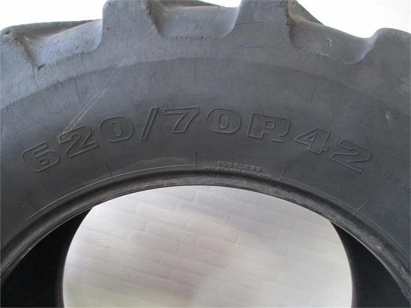 Firestone 620/70 R42 - Tire for Municipal/ Special vehicle: picture 4 Firestone 620/70 R42 - Tire for Municipal/ Special vehicle: picture 4