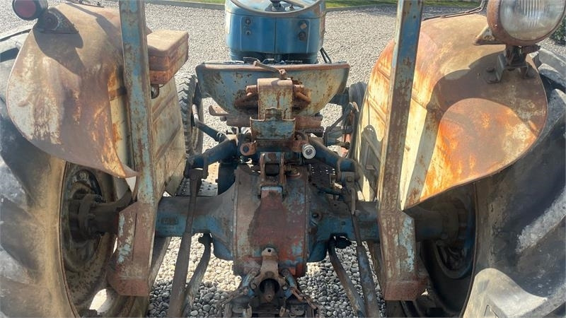 Ford 3000 - Farm tractor: picture 3 Ford 3000 - Farm tractor: picture 3