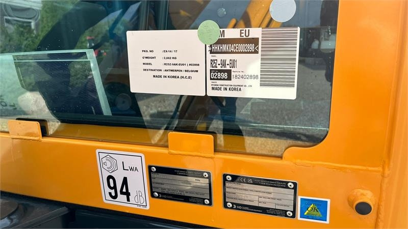 Hyundai R25Z-9AK Robex med Tilt-Mann tilt skifte samt Engc - Mini excavator: picture 5 Hyundai R25Z-9AK Robex med Tilt-Mann tilt skifte samt Engc - Mini excavator: picture 5