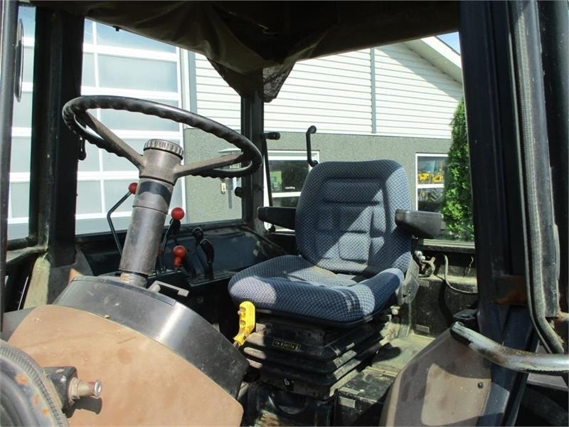 John Deere 2850 TURBO Med nye bagdæk - Farm tractor: picture 5 John Deere 2850 TURBO Med nye bagdæk - Farm tractor: picture 5