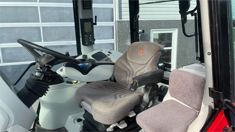 Farm tractor Massey Ferguson 6499 Dynashift med frontlift og frontpto: picture 6 Farm tractor Massey Ferguson 6499 Dynashift med frontlift og frontpto: picture 6