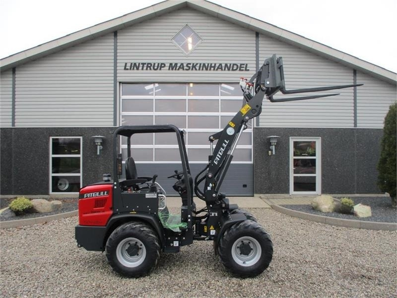 Compact loader Pitbull X24-26V med lyspakke, 400mm hjulmontering: picture 14