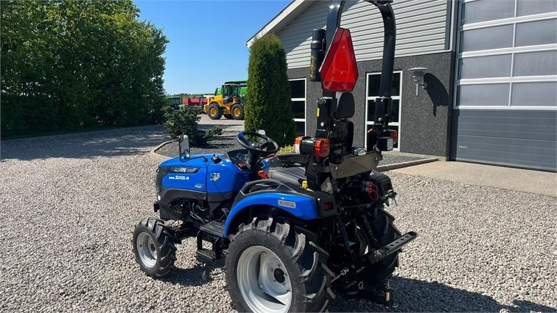 Solis H26 HST Hydrostat med Traktor dæk - Farm tractor: picture 3 Solis H26 HST Hydrostat med Traktor dæk - Farm tractor: picture 3