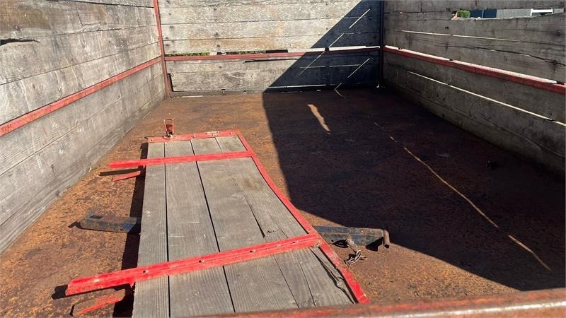 Tim trevejstip 5 ton - Farm tipping trailer/ Dumper: picture 4 Tim trevejstip 5 ton - Farm tipping trailer/ Dumper: picture 4