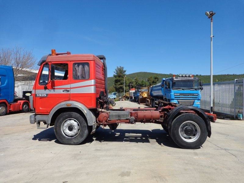 Mercedes-Benz LS Mercedes Benz 19324X2 Truck Head - Tractor unit: picture 3 Mercedes-Benz LS Mercedes Benz 19324X2 Truck Head - Tractor unit: picture 3