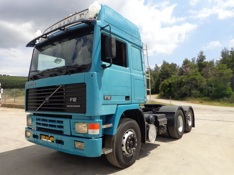 Volvo F 12.400 Volvo F12 6X2 TD122FL - Tractor unit: picture 1 Volvo F 12.400 Volvo F12 6X2 TD122FL - Tractor unit: picture 1