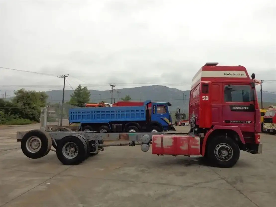 Volvo F 12.400 Volvo F12 6X2 405Hp -TD123ES - Cab chassis truck: picture 3 Volvo F 12.400 Volvo F12 6X2 405Hp -TD123ES - Cab chassis truck: picture 3