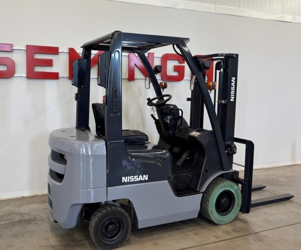 Nissan 10836 NP1F1A18J - Forklift: picture 3 Nissan 10836 NP1F1A18J - Forklift: picture 3