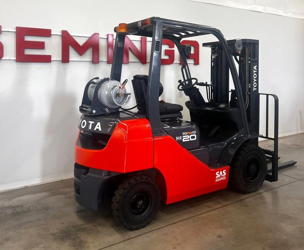 Toyota 10831 8FGF20 - LPG forklift: picture 3 Toyota 10831 8FGF20 - LPG forklift: picture 3