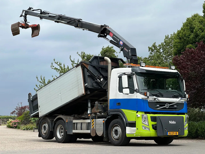 Volvo FM 330 186dkm! !!6X2!!Kraan/KIPPER!!RADIO REMOTE! EX-GEMEENTE/KOMMUNAL! - Tipper, Crane truck: picture 3 Volvo FM 330 186dkm! !!6X2!!Kraan/KIPPER!!RADIO REMOTE! EX-GEMEENTE/KOMMUNAL! - Tipper, Crane truck: picture 3