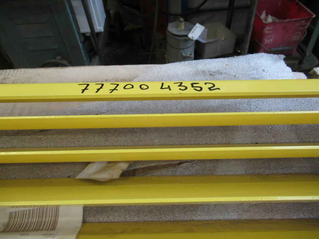 Bomag 57300801 - - Door and parts for Construction machinery: picture 5 Bomag 57300801 - - Door and parts for Construction machinery: picture 5