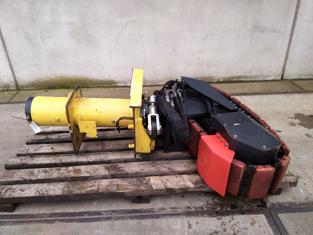 Bomag BM1000-35 - - Undercarriage parts for Construction machinery: picture 1 Bomag BM1000-35 - - Undercarriage parts for Construction machinery: picture 1