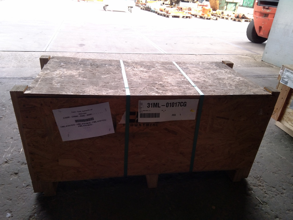 Case 31ML-01017CG - Hydraulic tank for Construction machinery: picture 2 Case 31ML-01017CG - Hydraulic tank for Construction machinery: picture 2