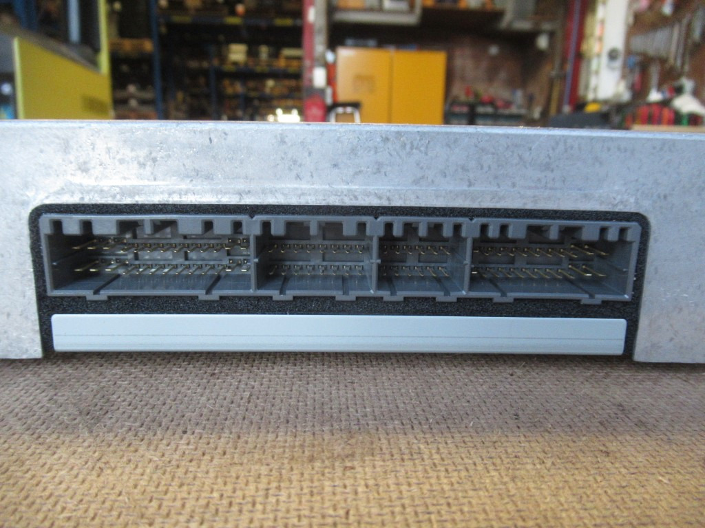 Case KHR26373 - - ECU for Construction machinery: picture 2 Case KHR26373 - - ECU for Construction machinery: picture 2