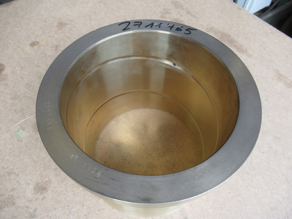 Caterpillar 1468715 - 2102202 - Piston/ Ring/ Bushing for Construction machinery: picture 3 Caterpillar 1468715 - 2102202 - Piston/ Ring/ Bushing for Construction machinery: picture 3
