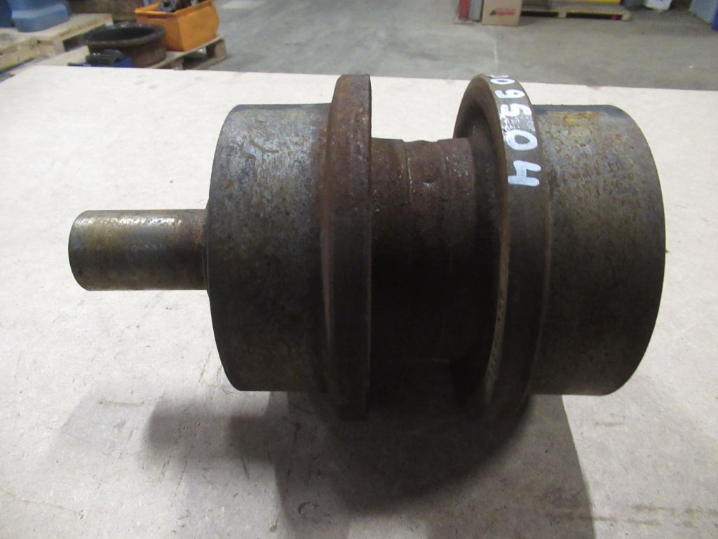Caterpillar 3004543 - 0098072 - Track roller for Construction machinery: picture 1 Caterpillar 3004543 - 0098072 - Track roller for Construction machinery: picture 1