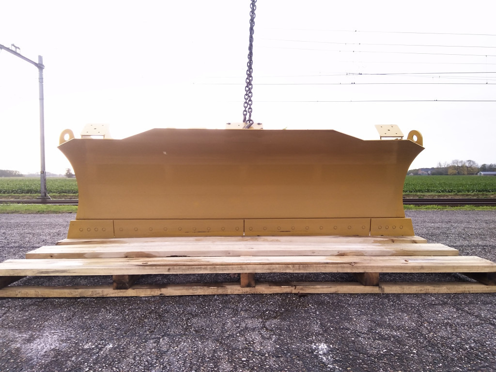 Caterpillar 3486280 - Blade for Bulldozer: picture 5 Caterpillar 3486280 - Blade for Bulldozer: picture 5