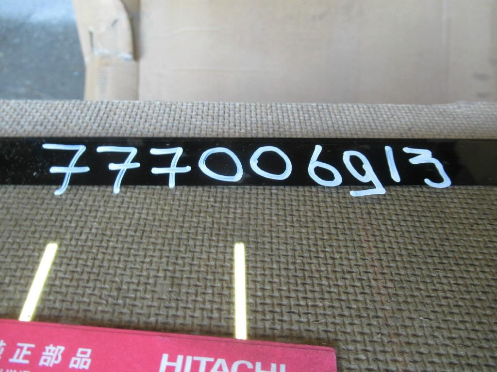 Hitachi 3600406 - - Window and parts for Construction machinery: picture 4 Hitachi 3600406 - - Window and parts for Construction machinery: picture 4