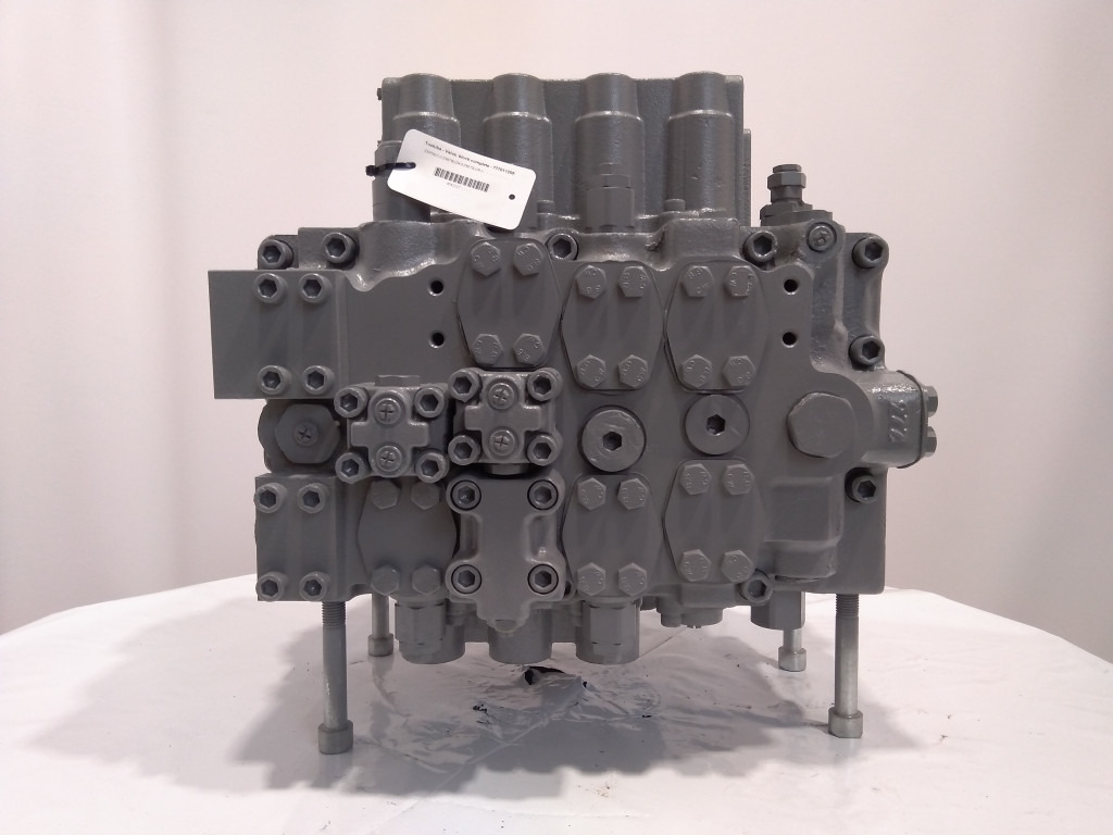 Hitachi 4691386 - 4691388 - Hydraulic valve for Construction machinery: picture 2 Hitachi 4691386 - 4691388 - Hydraulic valve for Construction machinery: picture 2