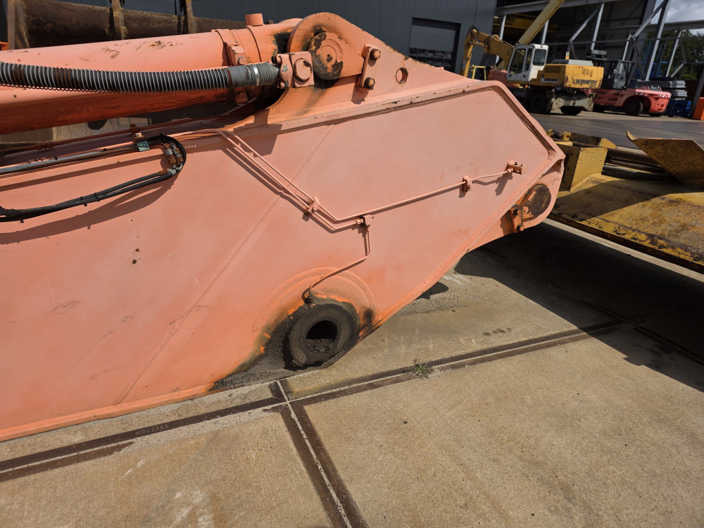 Hitachi EX750-5 - 9135250 - Boom for Construction machinery: picture 5 Hitachi EX750-5 - 9135250 - Boom for Construction machinery: picture 5