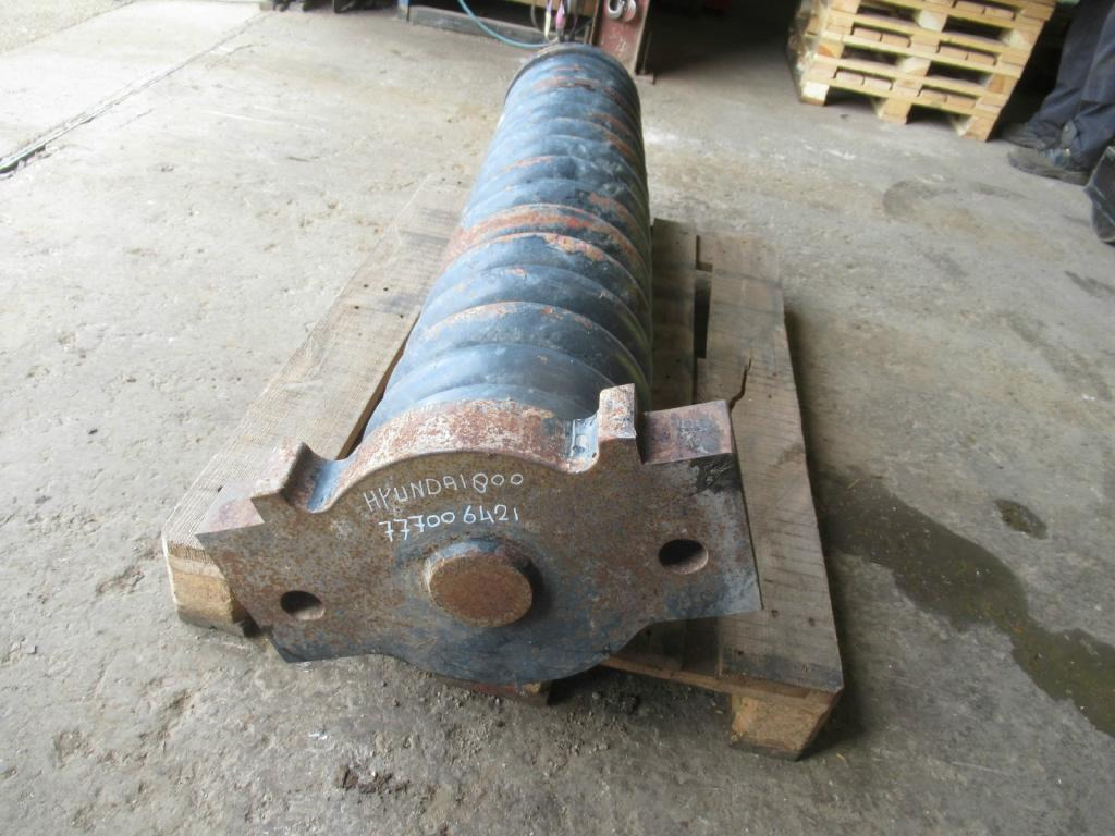 Hyundai 800 - - Track for Construction machinery: picture 3 Hyundai 800 - - Track for Construction machinery: picture 3