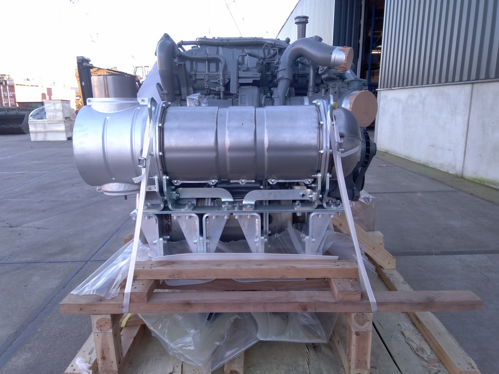Isuzu 6UZ1XBSS-01 - KTH16131 - Engine for Construction machinery: picture 4 Isuzu 6UZ1XBSS-01 - KTH16131 - Engine for Construction machinery: picture 4