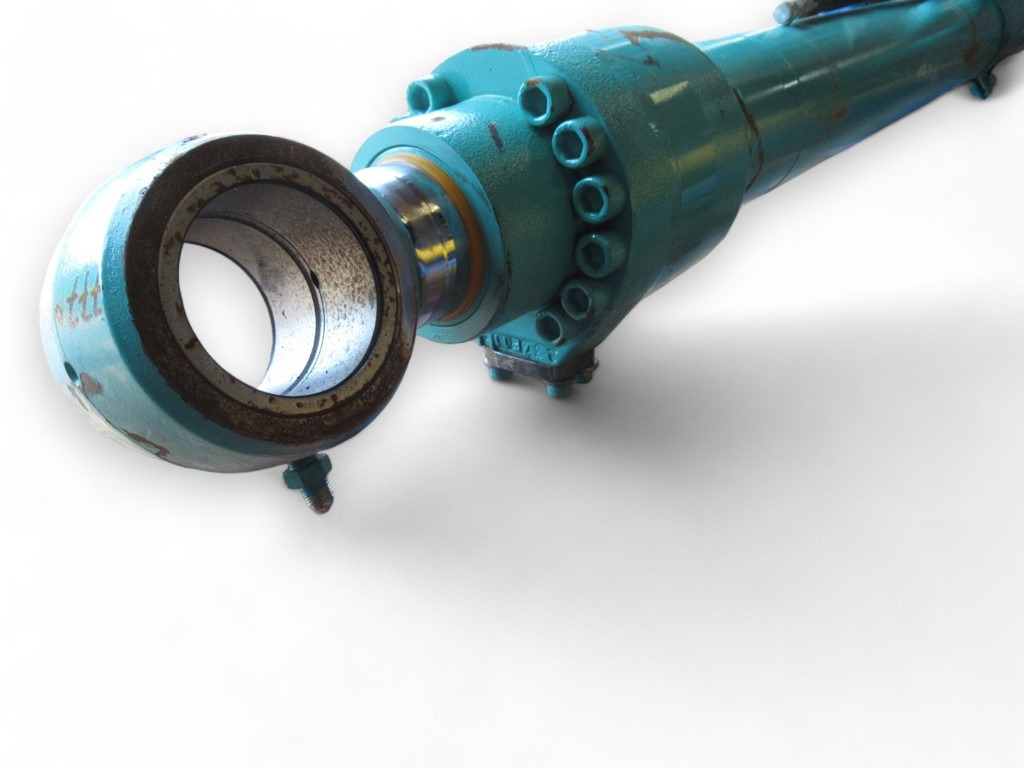 Kobelco YB01V00033F1 - Hydraulic cylinder for Construction machinery: picture 2 Kobelco YB01V00033F1 - Hydraulic cylinder for Construction machinery: picture 2