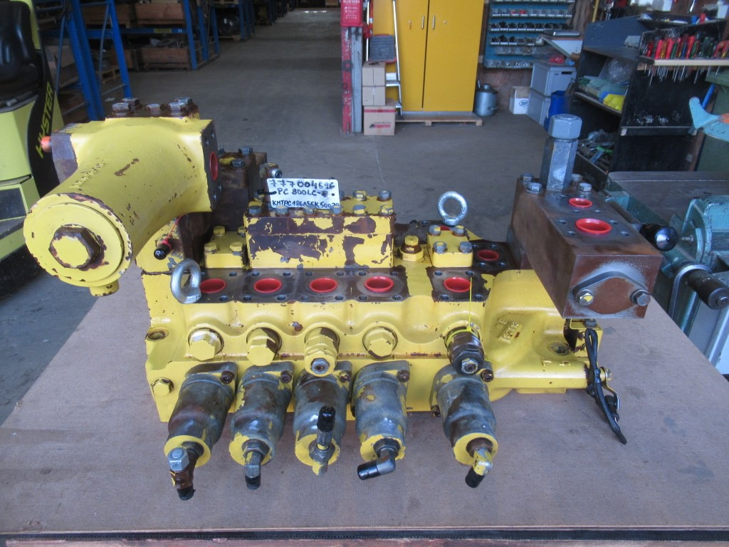 Komatsu 709-159-4200 - 7091594200 - Hydraulic valve for Construction machinery: picture 1 Komatsu 709-159-4200 - 7091594200 - Hydraulic valve for Construction machinery: picture 1